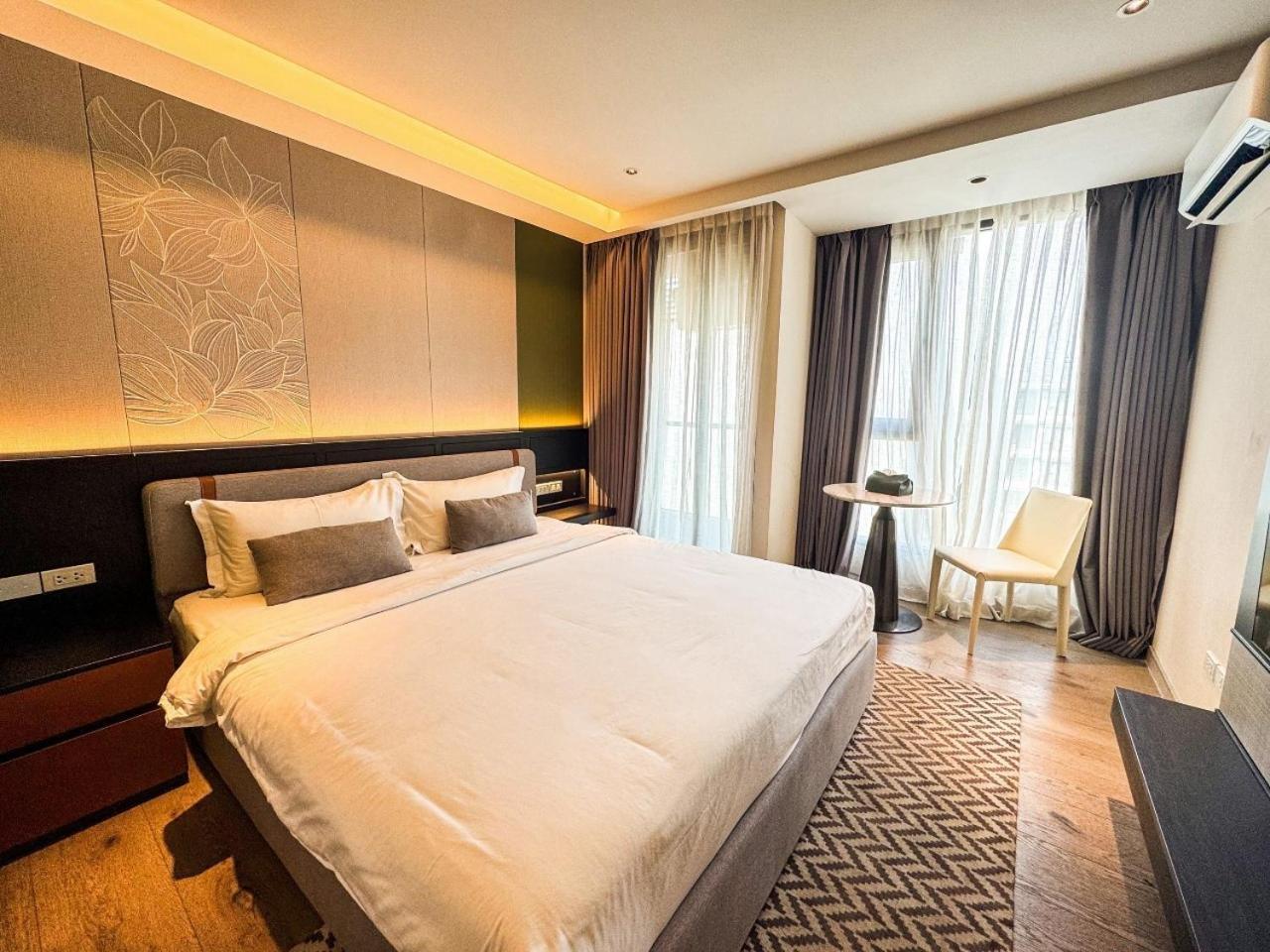 Hotel Cha Chiangmai Luxury à Chiang Mai Extérieur photo